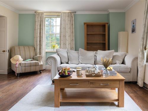 Holiday home - 16 persons -  - LL26 0bt - Llanrwst