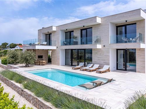 Holiday home - 8 persons -  - Petra Hektorovica bb - Biograd-Sveti Filip I Jakov - 23207 - Sveti Filip I Jakov