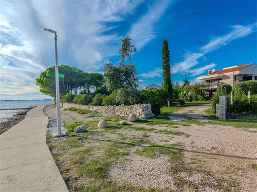 Holiday apartment - 4 persons -  - Ulica Grgura Ninskog - 23233 - Privlaka