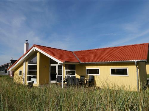 Holiday Home/Apartment - 10 persons -  - Strandstraße - 23775 - Großenbrode