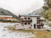 Image 26 - Outside
