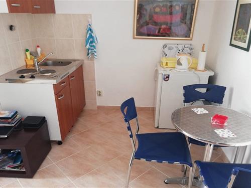 Holiday Home/Apartment - 2 persons -  - 21413 - Povlja