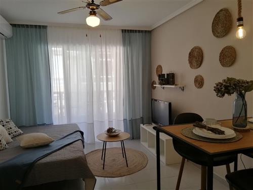 Ferieleilighet - 2 personer -  - Calle Almudena - 03182 - Torrevieja