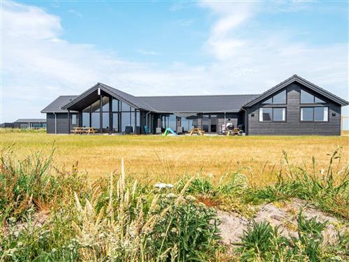 Holiday Home/Apartment - 24 persons -  - Bjergehusvej - Vejlby Klit - 7673 - Harboøre