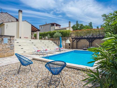 Holiday home - 6 persons -  - Dolinja vas - Momjan - Buje - 52460 - Buje