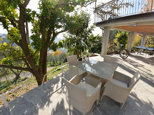 Holiday Home/Apartment - 4 persons -  - 55054 - Corsanico