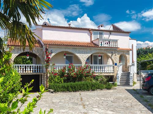 Holiday apartment - 4 persons -  - Kvarnerska ulica - 51511 - Malinska