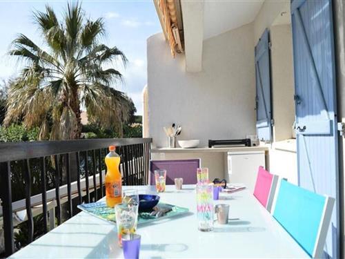 Holiday Home/Apartment - 4 persons -  - 83120 - Ste Maxime