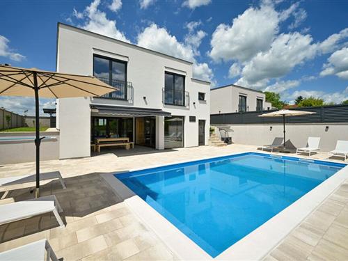 Holiday home - 8 persons -  - Maglenca - Bjelovar - Maglenca - 43226 - Maglenca