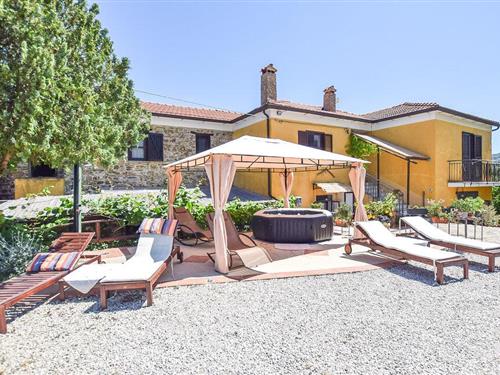 Sommerhus - 7 personer -  - Contrada Vignali - 84050 - Laureana Cilento