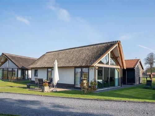 Holiday home - 4 persons -  - 5131 RE - Alphen