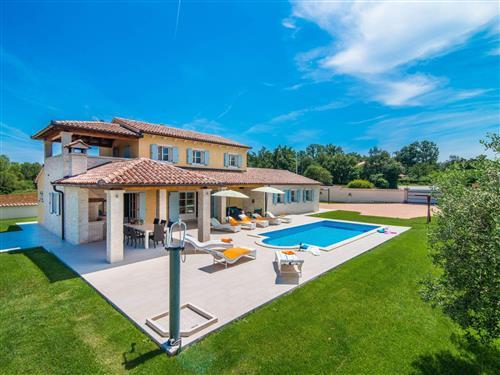 Sommerhus - 8 personer -  - Divsici - 52206