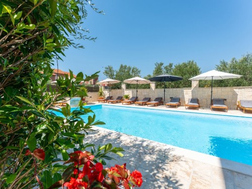 Holiday apartment - 2 persons -  - Ulica Petra Zrinjskog - Biograd-Pakostane - 23211 - Pakostane