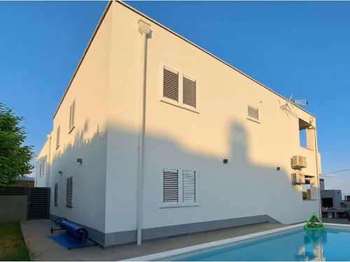 Feriehus - 6 personer -  - 21216 - Kaštel Novi