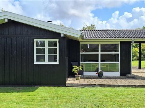 Holiday Home/Apartment - 5 persons -  - Helmklit - Nr. Fjand - 6990 - Ulfborg