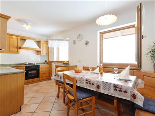 Ferienwohnung - 6 Personen -  - Campitello - 38030