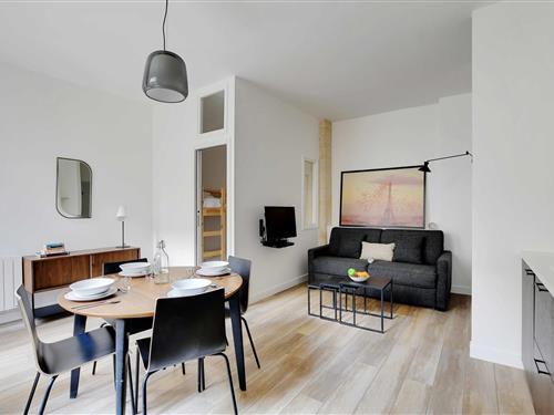 Holiday Home/Apartment - 6 persons -  - 75011 - Paris