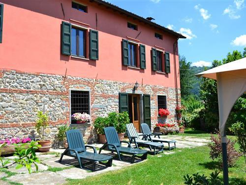 Feriehus / leilighet - 12 personer -  - 55033 - Castiglione Di Garfagnana