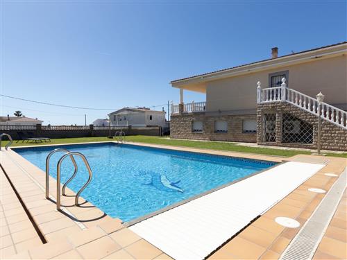 Holiday home - 14 persons -  - Alcanar - 43530