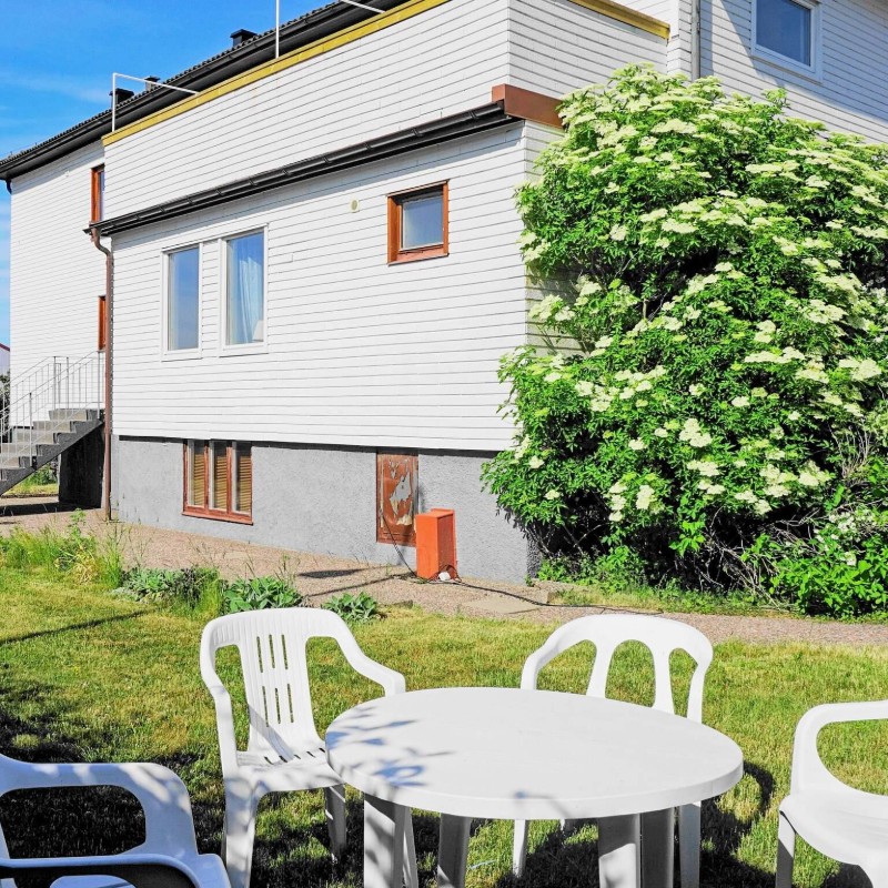  - 7 personer -  - Hamngatan - 47132 - Skärhamn