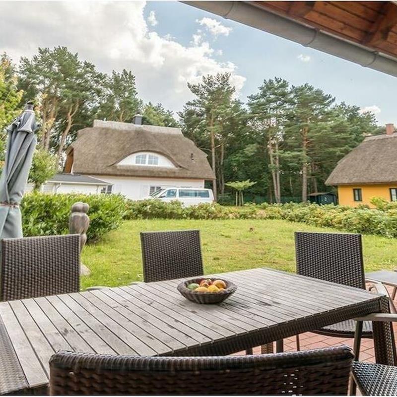 Sommerhus - 6 personer -  - 18551 - Glowe