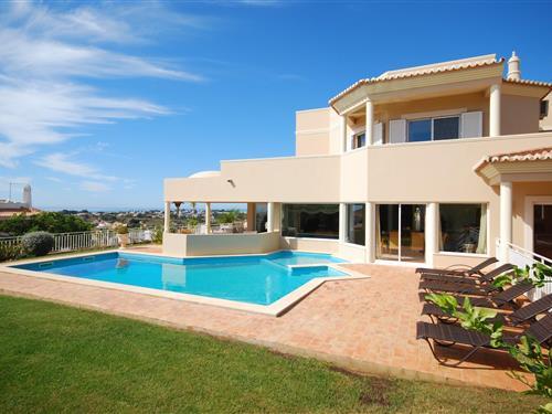 Villa - 8 persons -  - 8200 - Albufeira