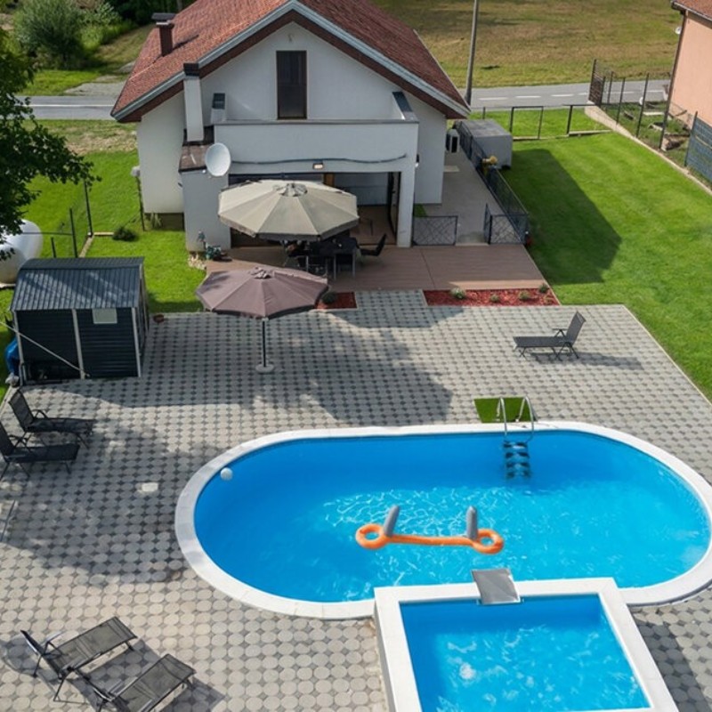 Sommerhus - 7 personer -  - Slavonska - 33514 - Slatinski Drenovac