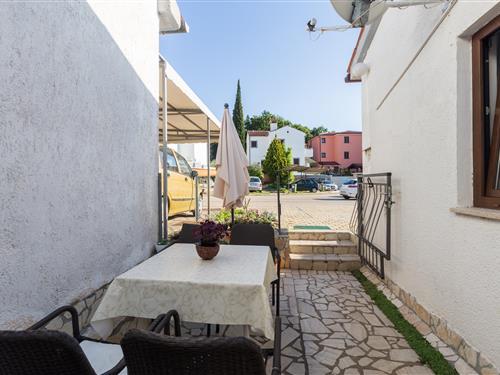 Holiday Home/Apartment - 4 persons -  - Porec - 52440 - Porec