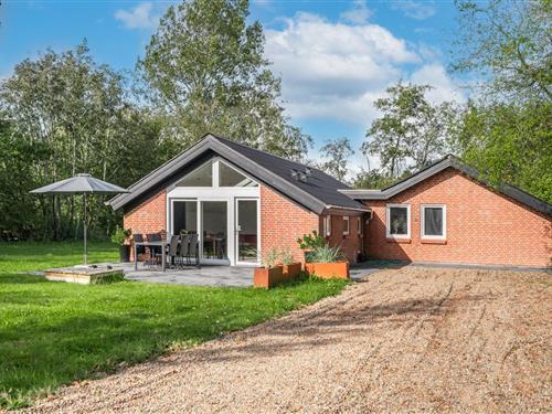 Ferienhaus - 4 Personen -  - Fyrrelunden - Jegum - 6840 - Oksböl