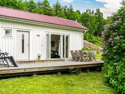 Holiday home - 5 persons -  - Husebyvägen - Orust - 474 93 - Ellös