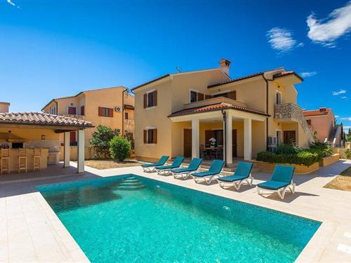 Holiday home - 12 persons -  - Segotici - Pula-Marcana - 52206 - Marcana