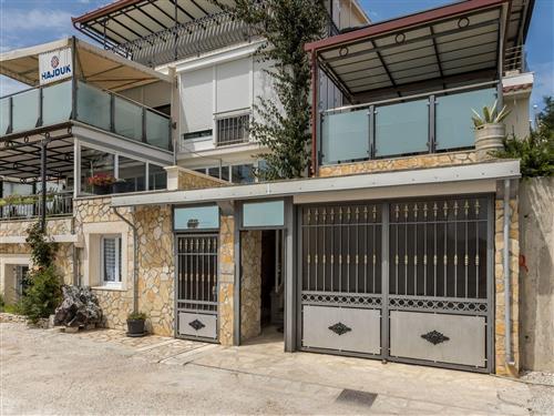 Ferielejlighed - 4 personer -  - Žedanska ulica 4, Mavarštica - 21223 - Okrug Gornji