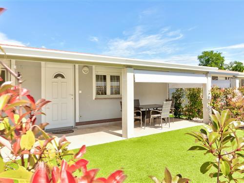 Holiday home - 6 persons -  - 52100 - Banjole