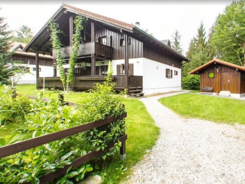 Ferieleilighet - 4 personer -  - Waldferiendorf Haus Nr. 28 b - 94209 - Regen