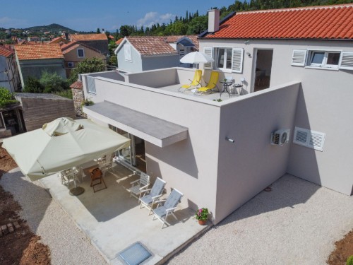 Holiday home - 6 persons -  - 23284 - Iž/Iž Veli