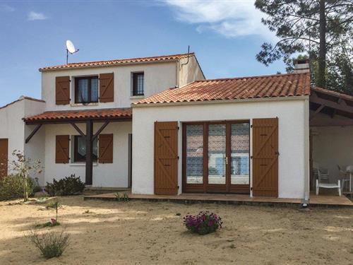Holiday home - 6 persons -  - rue du Fond des Rois - 85360 - La Tranche Sur Mer