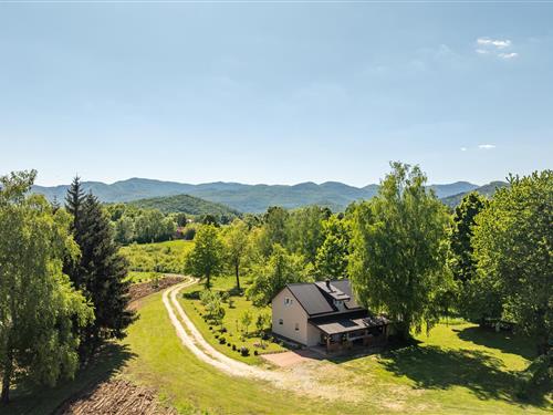 Sommerhus - 8 personer -  - Smiljansko polje - Gospic - Smiljansko Polje - 53000 - Gospic