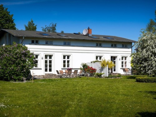 Sommerhus - 7 personer -  - 18551 - Sagard \/ Neddesitz