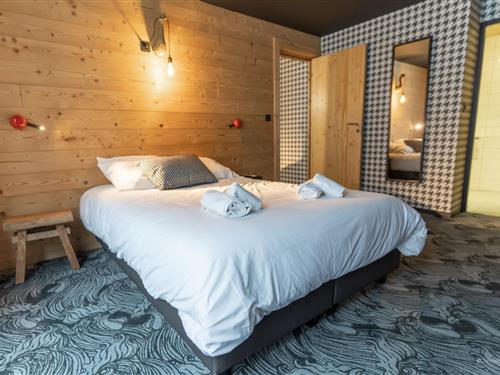 Holiday apartment - 4 persons -  - 05330 - Saint Chaffrey