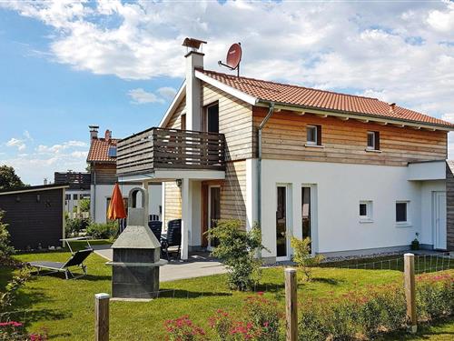 Holiday Home/Apartment - 4 persons -  - 23992 - Nakenstorf