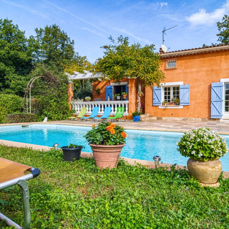 Sommerhus - 7 personer -  - Besse Sur Issole - 83890