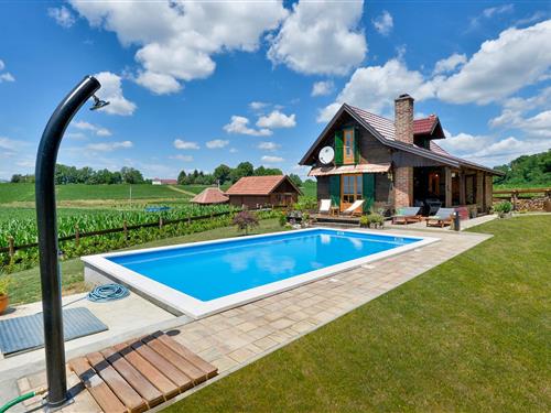 Holiday home - 6 persons -  - Starcevljani - Bjelovar-Starcevljani - 43203 - Starcevljani