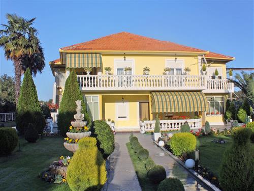 Holiday apartment - 8 persons -  - Kralja Petra Krešimira IV - 23205 - Bibinje