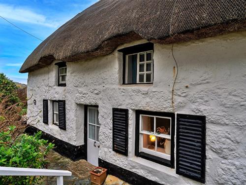 Cottage - 4 persons -  - TR19 7DB - Sennen