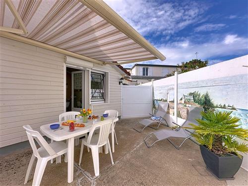 Holiday home - 4 persons -  - Tharon Plage - 44730