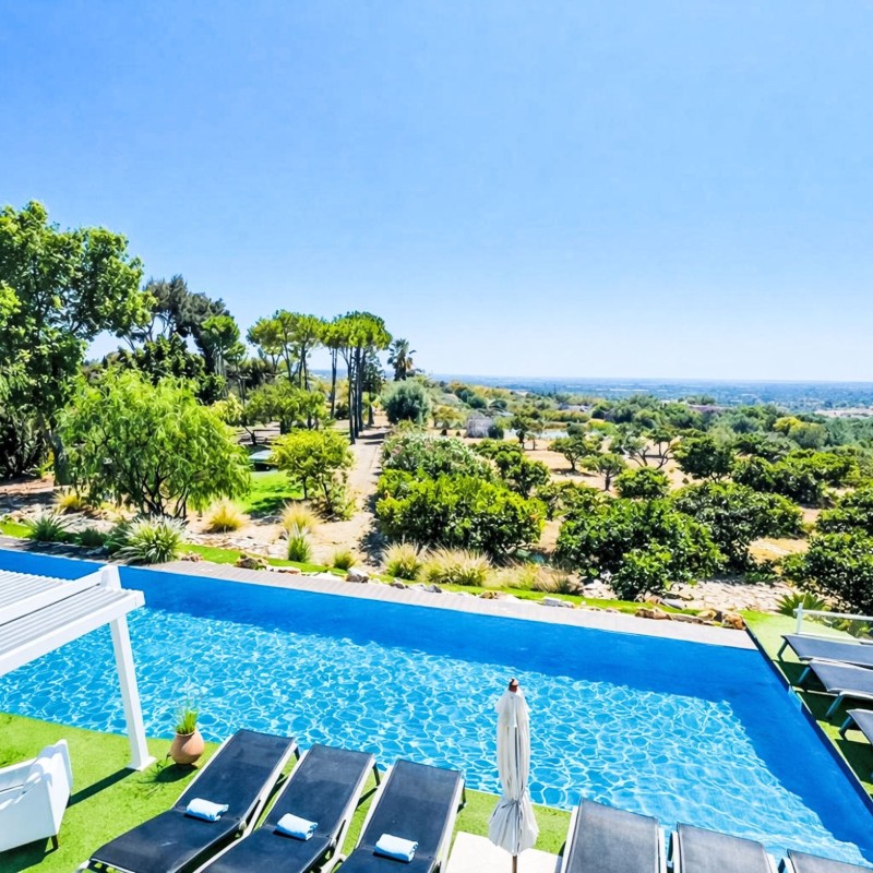 Sommerhus - 12 personer -  - 8005-414 - Estoi