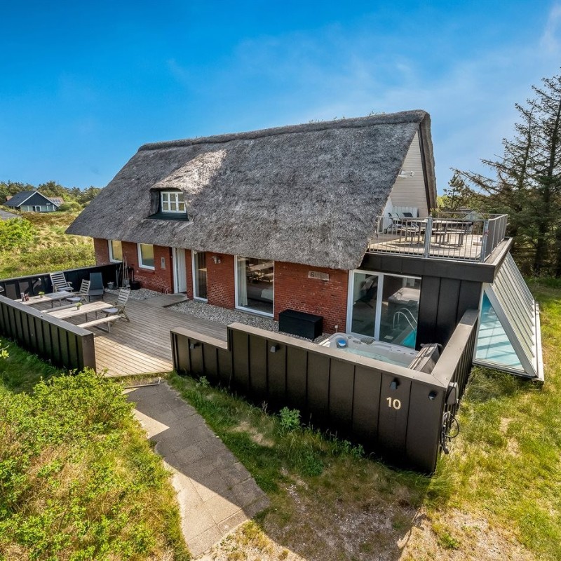 Sommerhus - 14 personer -  - Havstien - 6853 - Vejers Strand
