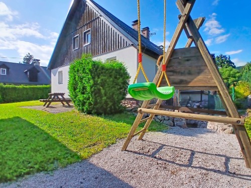 Holiday home - 12 persons -  - 543 44 - Cerny Dul
