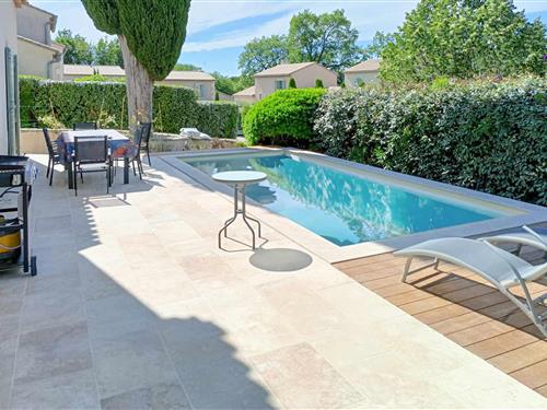 Holiday Home/Apartment - 6 persons -  - Avenue Josep Franch Clapers - 13210 - Saint-Rémy-De-Provence