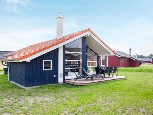  - 8 Personen -  - Strandstrasse 32 Haustyp (b) - Großenbrode/Fehmarnsund, Ostsee - 23775 - Lübecker Bucht